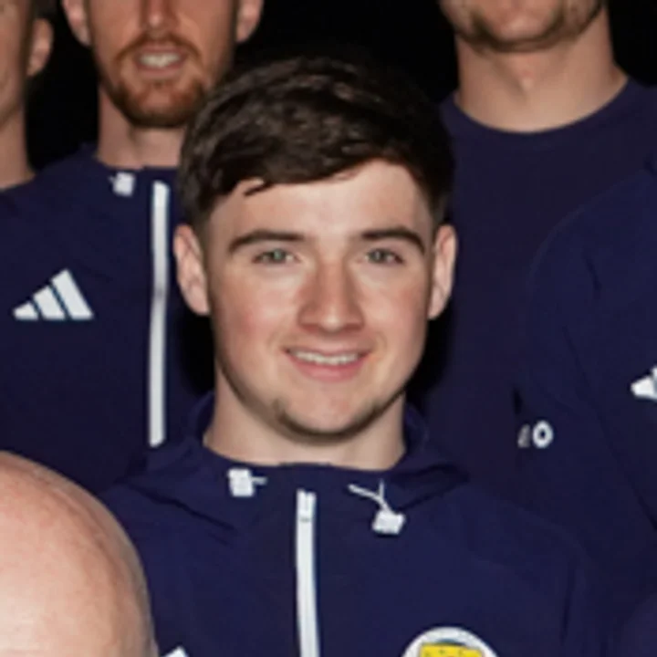 Findlay Curtis